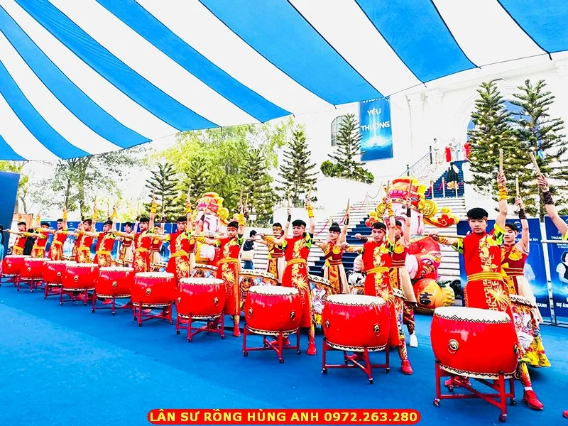 thuê trống hội