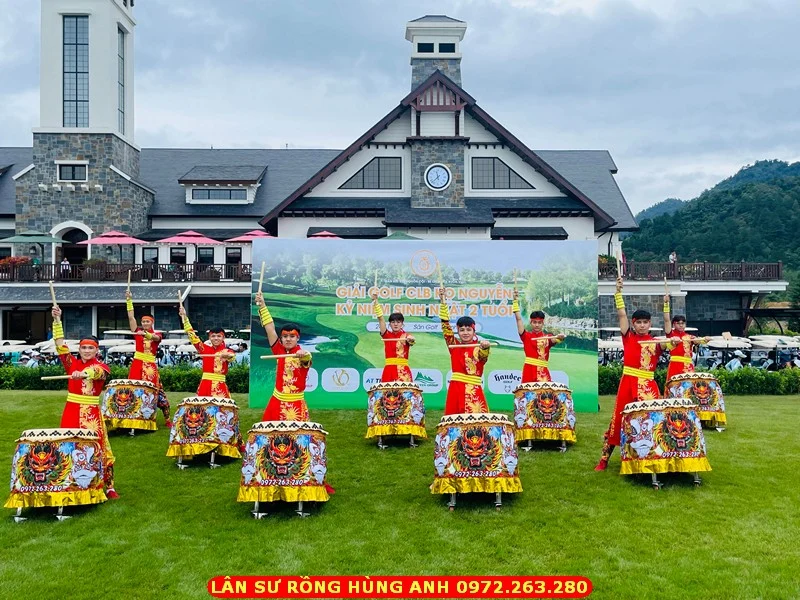 image thuemualanhanoi 93 HIIy thuê trống hội,biểu diễn trống hội,trống hội khai trương,dịch vụ trống hội,trống hội chào mừng,trống hội truyền thống