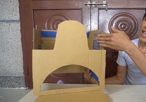 cách làm đầu lân bằng thùng giấy