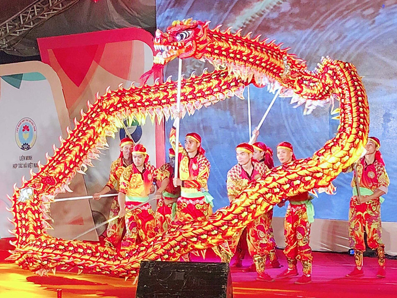 THUÊ ĐỘI MÚA RỒNG TẾT TRUNG THU 0972263280