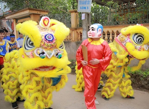 Ông địa chúc phúc đầu năm mới
