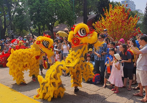 múa lân ngày tết nguyên đán