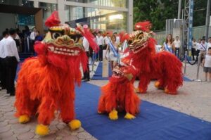 ĐỊA CHỈ THUÊ MÚA LÂN TẠI HÀ NỘI GIÁ RẺ 0972263280