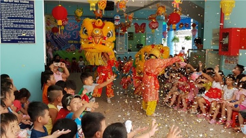 thuê múa lân sư rồng trung thu