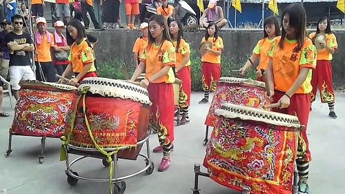 trống hội hùng anh đường