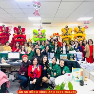 image thuemualanhanoi 124 gO24 múa lân khai xuân,dịch vụ múa lân khai xuân,dịch vụ múa lân Tết Nguyên Đán,dịch vụ múa lân đầu năm,thuê múa lân khai xuân,thuê múa lân ngày Tết,thuê múa lân khai trương đầu năm,thuê đoàn múa lân Hà Nội