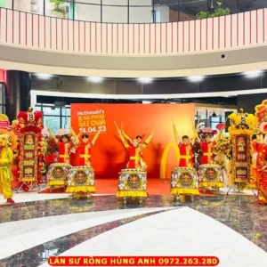 Lục Trống Tài Lộc 24 image thuemualanhanoi 164 gL1N trống hội khai trương,biểu diễn trống hội,múa trống hội,trống hội hà nội,thuê trống hội