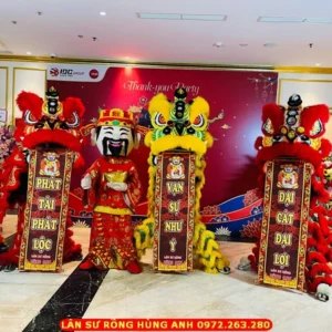 Tam Lân Du Hành 15 image thuemualanhanoi 417 ivGg thuê đội múa lân khai trương,múa lân khai trương,thuê múa lân khai trương,thuê múa lân rồng,thuê múa lân