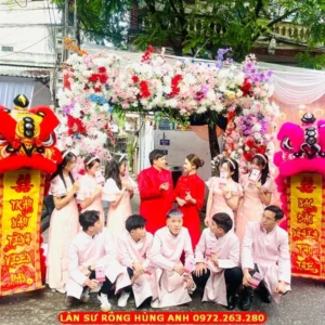 MÚA LÂN ĐÁM CƯỚI 24 image thuemualanhanoi 576 QJPZ múa Lân đám cưới,múa Lân ăn hỏi,dịch vụ múa Lân đám cưới,cho thuê múa Lân ăn hỏi,múa Lân Sư Rồng Hà Nội,múa Lân rước dâu,múa Lân chúc phúc