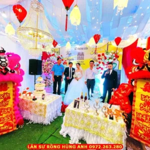 MÚA LÂN ĐÁM CƯỚI 23 image thuemualanhanoi 583 Mwfx múa Lân đám cưới,múa Lân ăn hỏi,dịch vụ múa Lân đám cưới,cho thuê múa Lân ăn hỏi,múa Lân Sư Rồng Hà Nội,múa Lân rước dâu,múa Lân chúc phúc