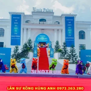 Bát Lân Phát Tài 16 image thuemualanhanoi 683 SVGr giá thuê múa lân,múa lân tết trung thu,dịch vụ múa lân khai trương,múa lân ngày tết,cho thuê múa lân khai trương,Thuê múa lân khai trương,Giá múa lân khai trương,Thuê đội múa lân khai trương,Thuê múa lân trung thu