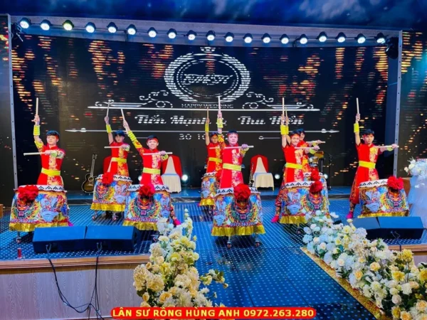 MÚA LÂN ĐÁM CƯỚI - Ảnh 15