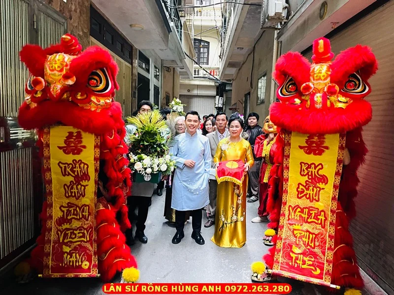 múa lân ăn hỏi