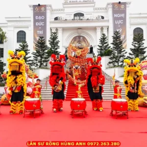 image thuemualanhanoi 921 NvAH múa lân rồng,múa lân rồng khai trương,thuê múa lân rồng,thuê múa Lân khai trương,thuê đội múa Lân Hà Nội,Thuê múa Rồng